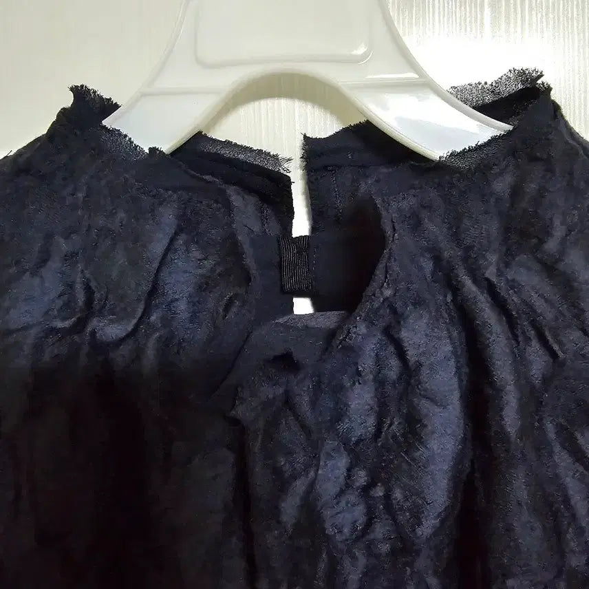 [BUNJANG] Mine Navy Blouse / 마인 네이비 블라우스