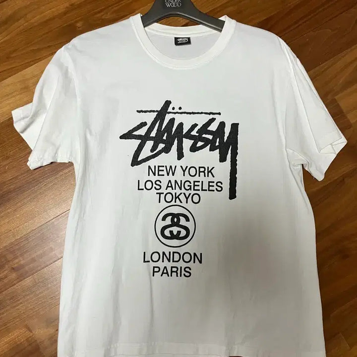 [SOLD OUT] 스투시 월드 투어 반팔 티셔츠 화이트