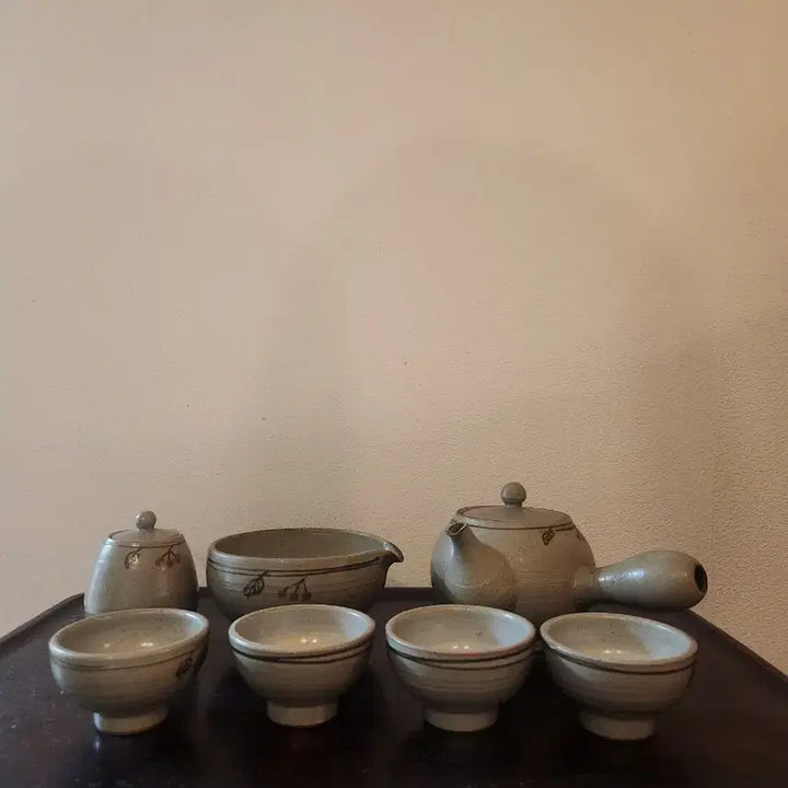 [SOLD OUT] 하빈 이명균 작가의 분청철화 다기세트