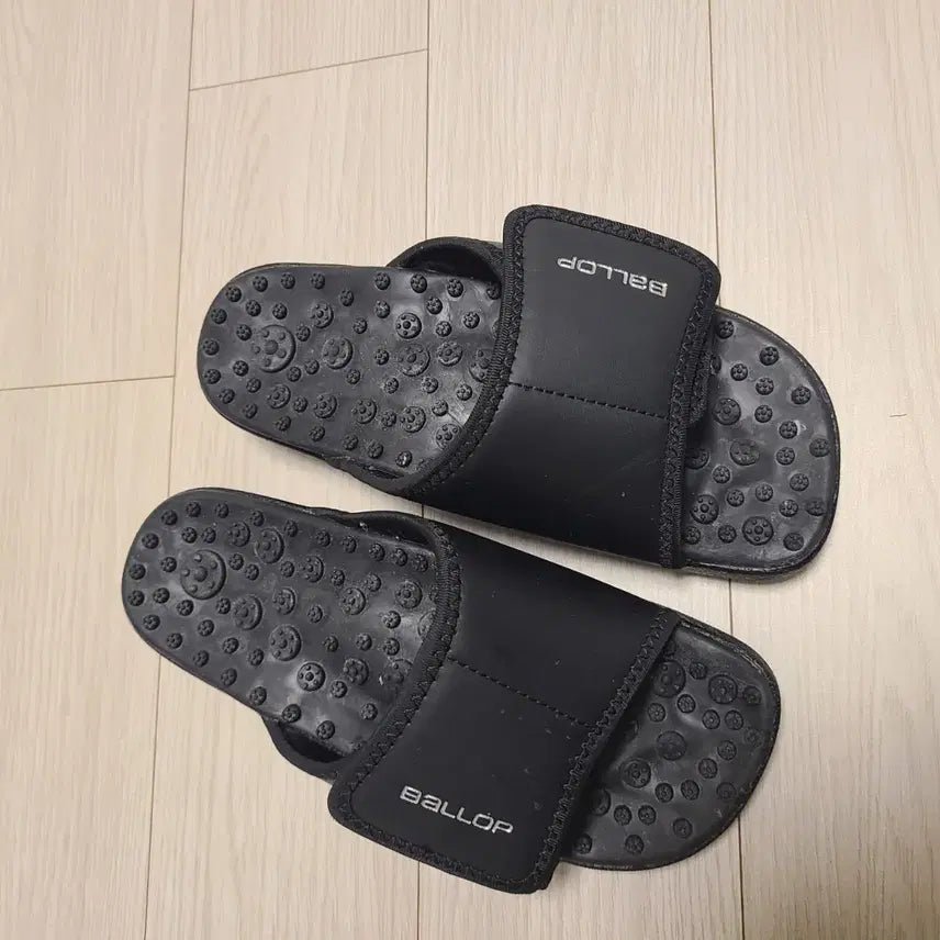 [SOLD OUT] BALLOP 밸롭 마사지 슬리퍼 블랙 240