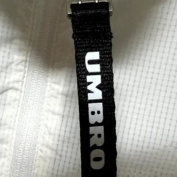 [SOLD OUT] umbro 엄브로 플라이트 립스탑 경량 아노락 여름점퍼 M 95-100