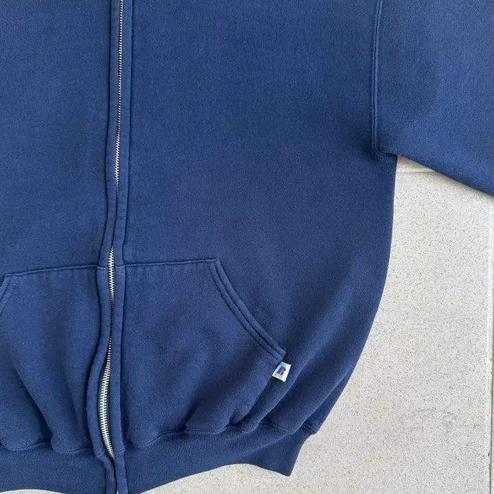 [SOLD OUT] 00s 빈티지 러셀 후드집업 네이비 M