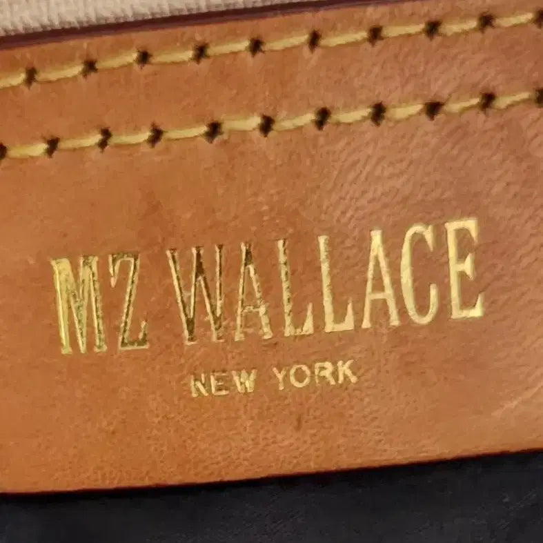 [BUNJANG] MZ Wallace Quilted Tote Bag Crossbody / [MZ WALLACE] 퀄팅가방 누빔가방 토트백 크로스백