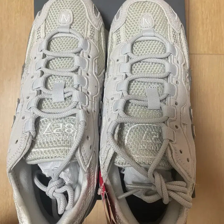 [BUNJANG] New Balance ML827AAM Sneakers / 뉴발란스 ML827AAM 220