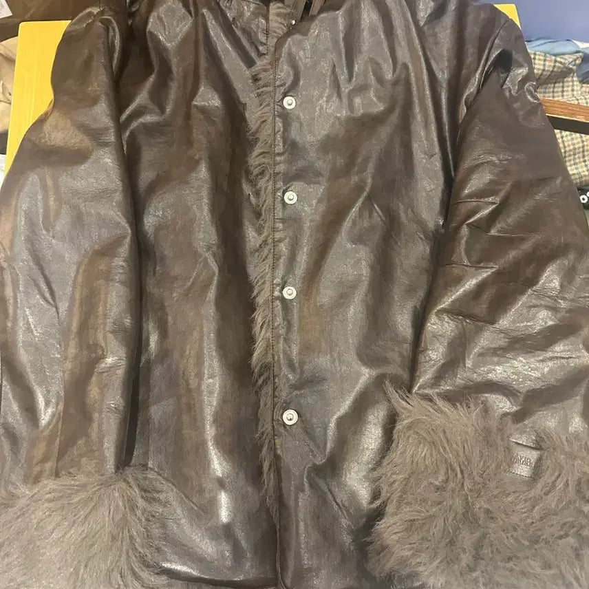 [SOLD OUT] 아비에무아 무스탕