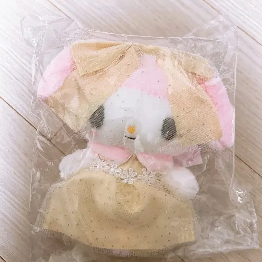 [BUNJANG] Lady Mamel My Melody Yellow Mascot / 레이디 마멜 마스코트 옐로우 마이멜로디 생일시리즈 노랑 마스코트