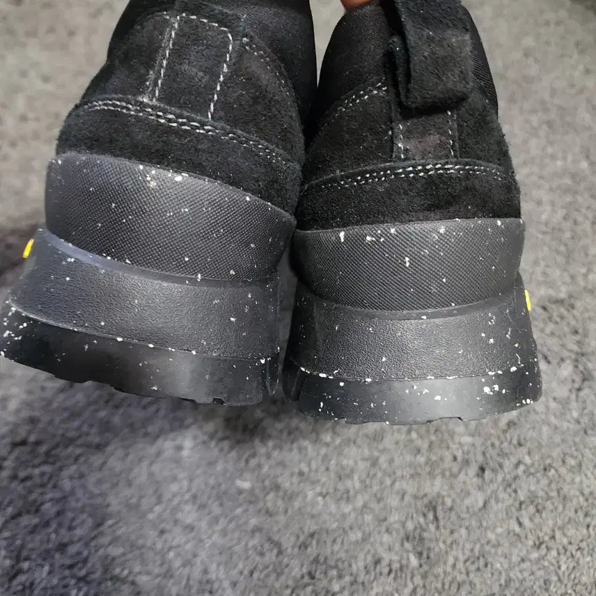 [BUNJANG] Undyed Room Atacama 801 Sneakers / 언다이드룸 아타카마801   280사이즈