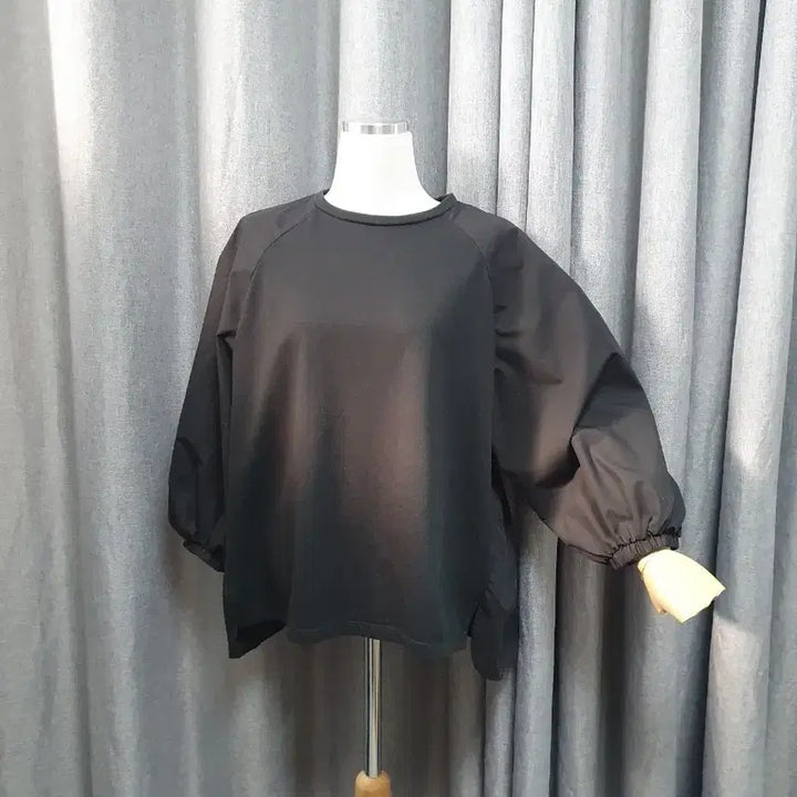 [BUNJANG] Black Puff Sleeve Vintage T-shirt / 77배색 퍼프 블랙티셔츠
