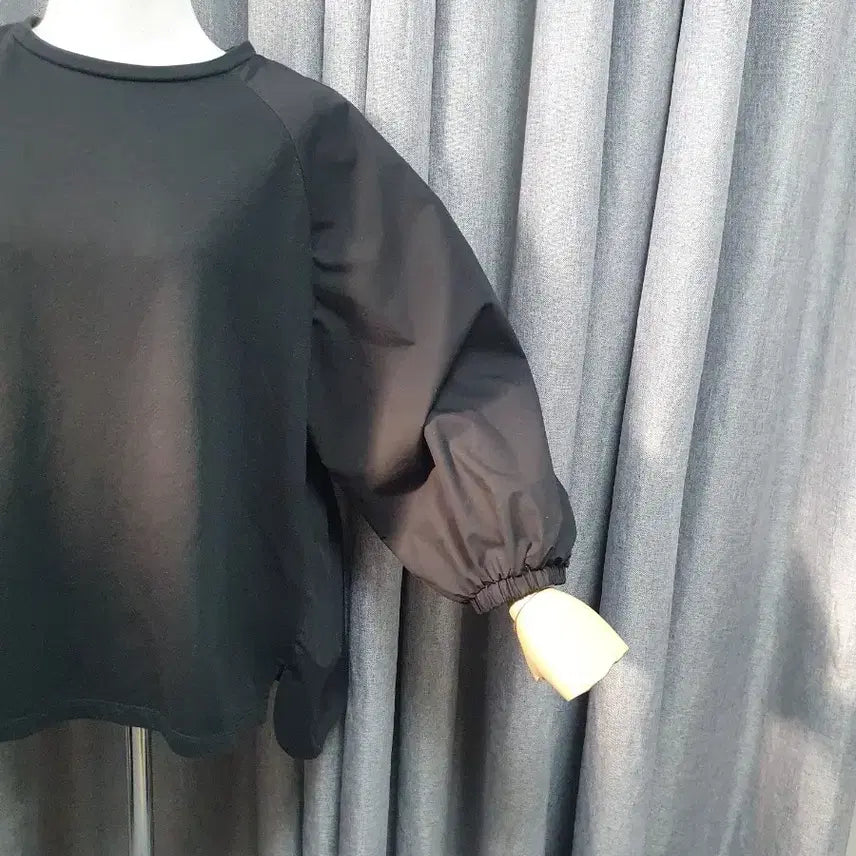 [BUNJANG] Black Puff Sleeve Vintage T-shirt / 77배색 퍼프 블랙티셔츠