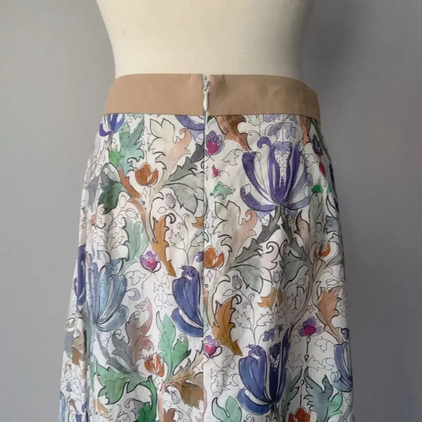 [SOLD OUT] 25 레니본 RENEEVON 베이지 패턴 스커트