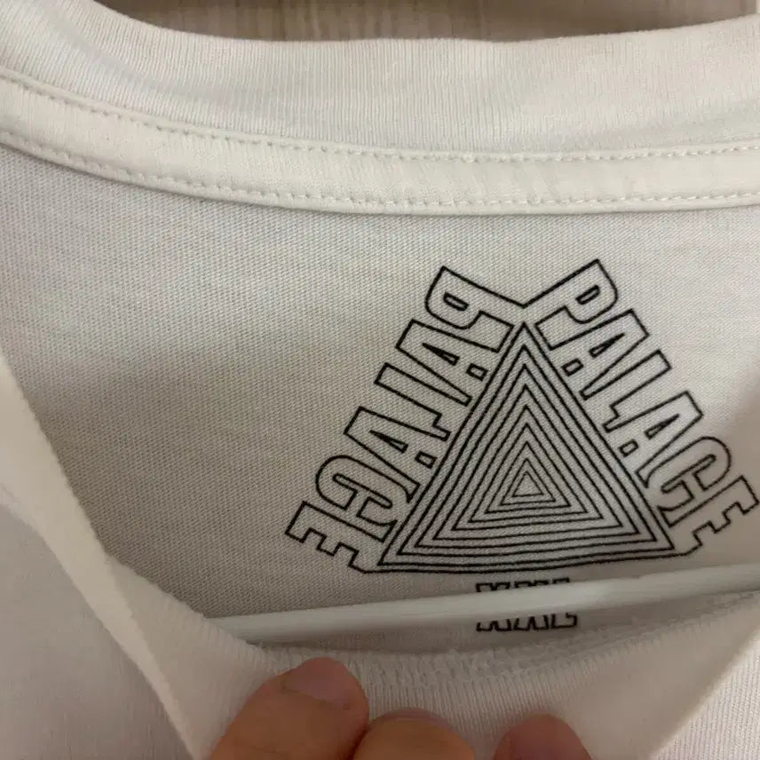 [SOLD OUT] 팔라스 반팔