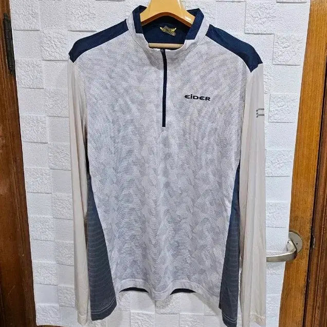 [BUNJANG] Aider Long Sleeve T-shirt White/Navy/Green / 아이더 긴팔 티셔츠 화이트/네이비/그린