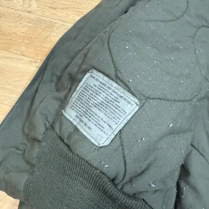 [SOLD OUT] 미군 오리지날 00s CVC 탱커 자켓 L/L