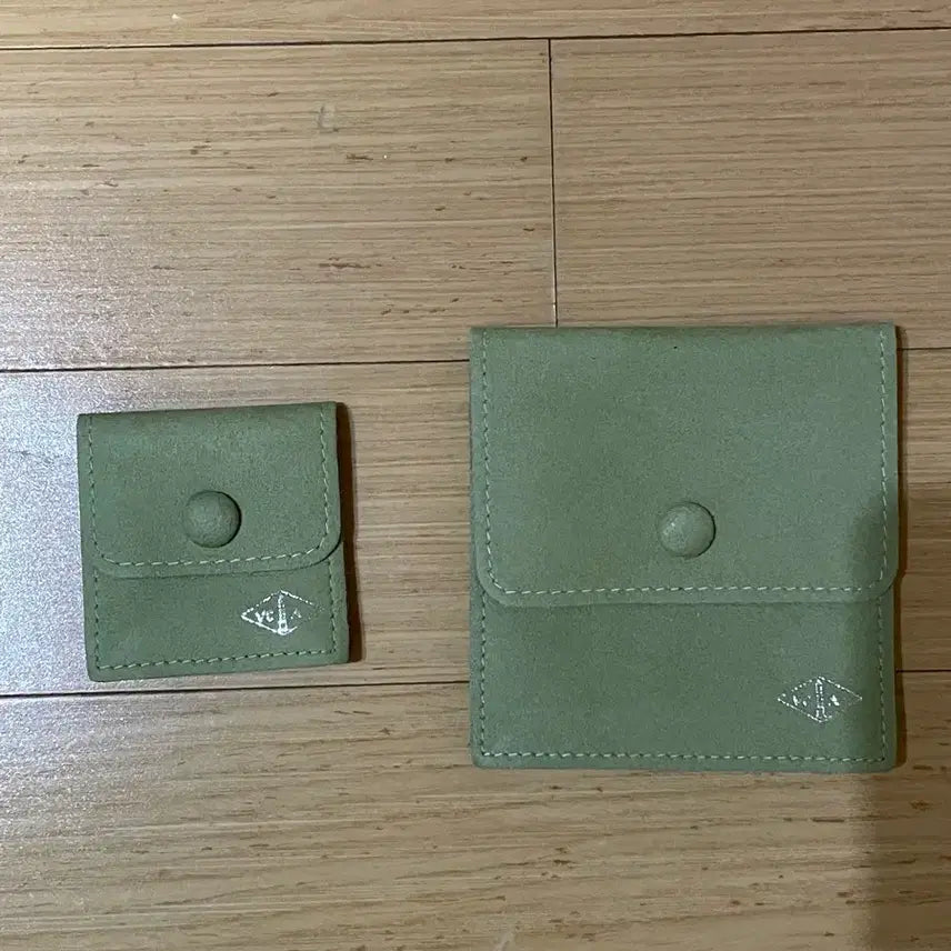 [SOLD OUT] *새상품* 반클리프앤아펠 주얼리 파우치