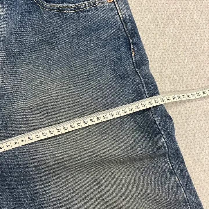 [SOLD OUT] 리바이스 501 프리미엄진 005013785 34-32사이즈