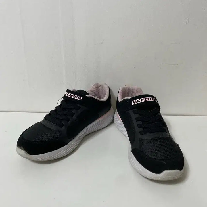 [SOLD OUT] 230 스케쳐스 기능성 운동화 정품