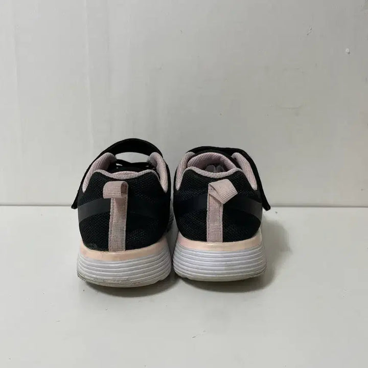 [SOLD OUT] 230 스케쳐스 기능성 운동화 정품