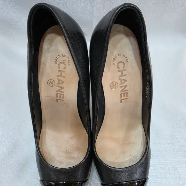 [BUNJANG] Chanel Cap-Toe Pumps 235-240mm / (정품)샤넬 캡토 펌프스힐 235~240