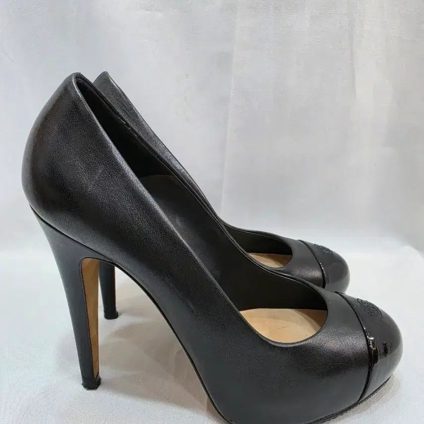 [BUNJANG] Chanel Cap-Toe Pumps 235-240mm / (정품)샤넬 캡토 펌프스힐 235~240