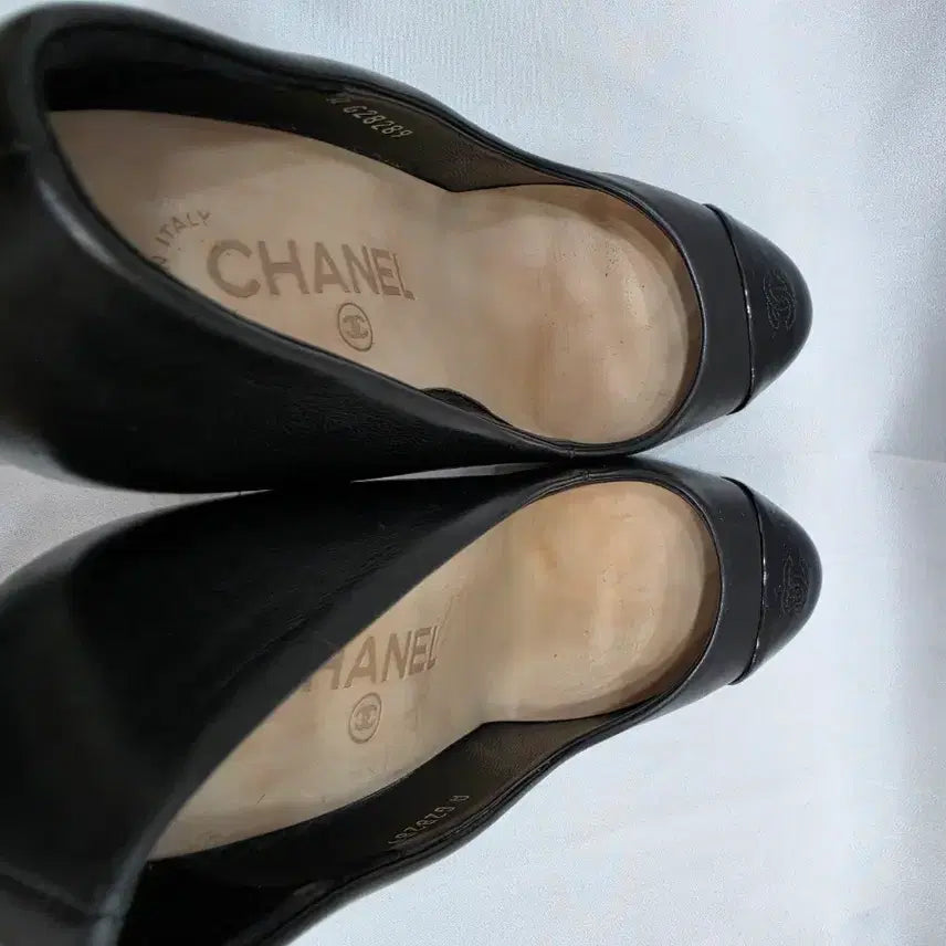 [BUNJANG] Chanel Cap-Toe Pumps 235-240mm / (정품)샤넬 캡토 펌프스힐 235~240