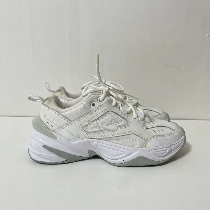[BUNJANG] Nike M2K Techno White Sneakers / 230 나이키 M2K 테크노화이트 운동화 정품