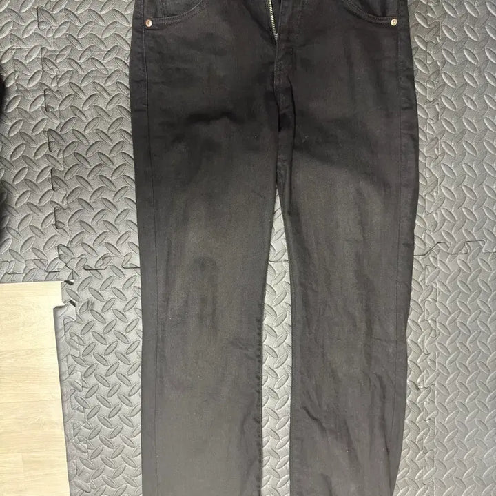 [SOLD OUT] 모드나인 black in black 29 mod7s 구버전 이탈리아 원단