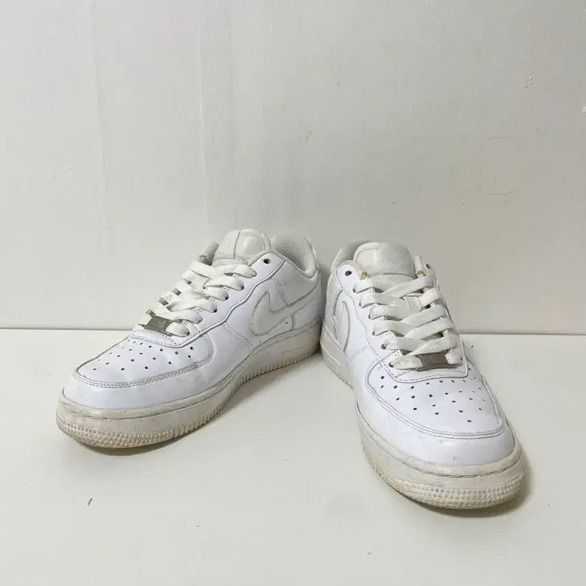 [SOLD OUT] 235 나이키 에어포스 운동화 정품