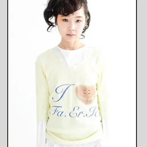 [SOLD OUT] 샵페어리 fa.er.ie lace T-shirt (lemon) 레이스