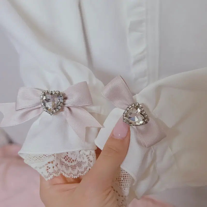 [BUNJANG] DearMyLove Heart Belt Choker Blouse / 정품) 디마럽 하트 벨트 초커 비주 블라우스