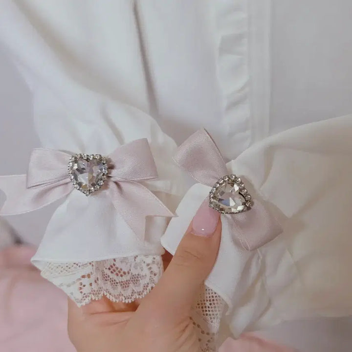 [BUNJANG] DearMyLove Heart Belt Choker Blouse / 정품) 디마럽 하트 벨트 초커 비주 블라우스
