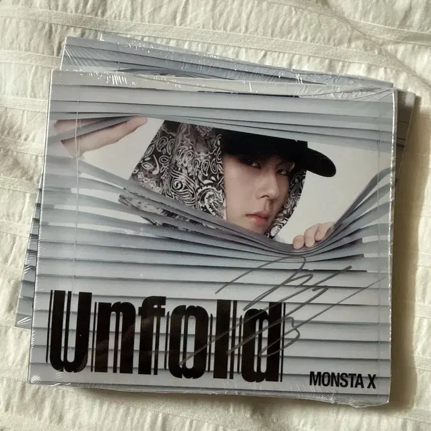 [SOLD OUT] 일괄) 몬스타엑스 unfold 미국앨범 기현, 주헌 싸인버전
