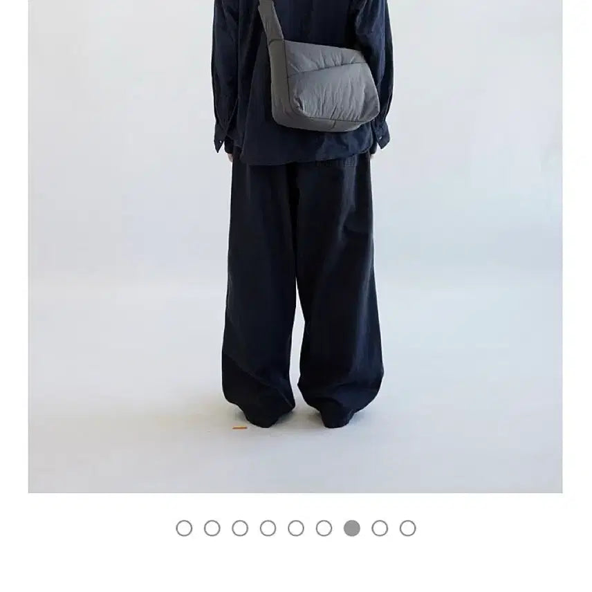 [BUNJANG] Hatching Room Padded Bag Mini Charcoal / 해칭룸 패디드 백 미니 차콜