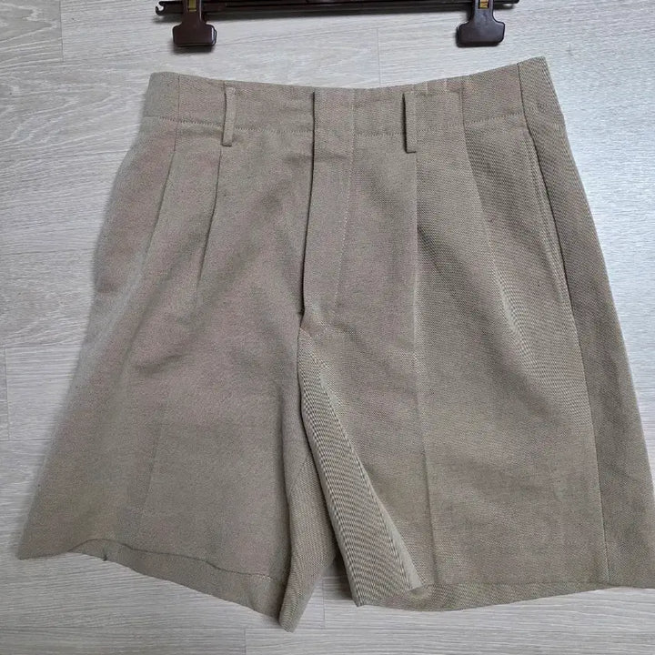 [SOLD OUT] 로로피아나 린넨 반바지