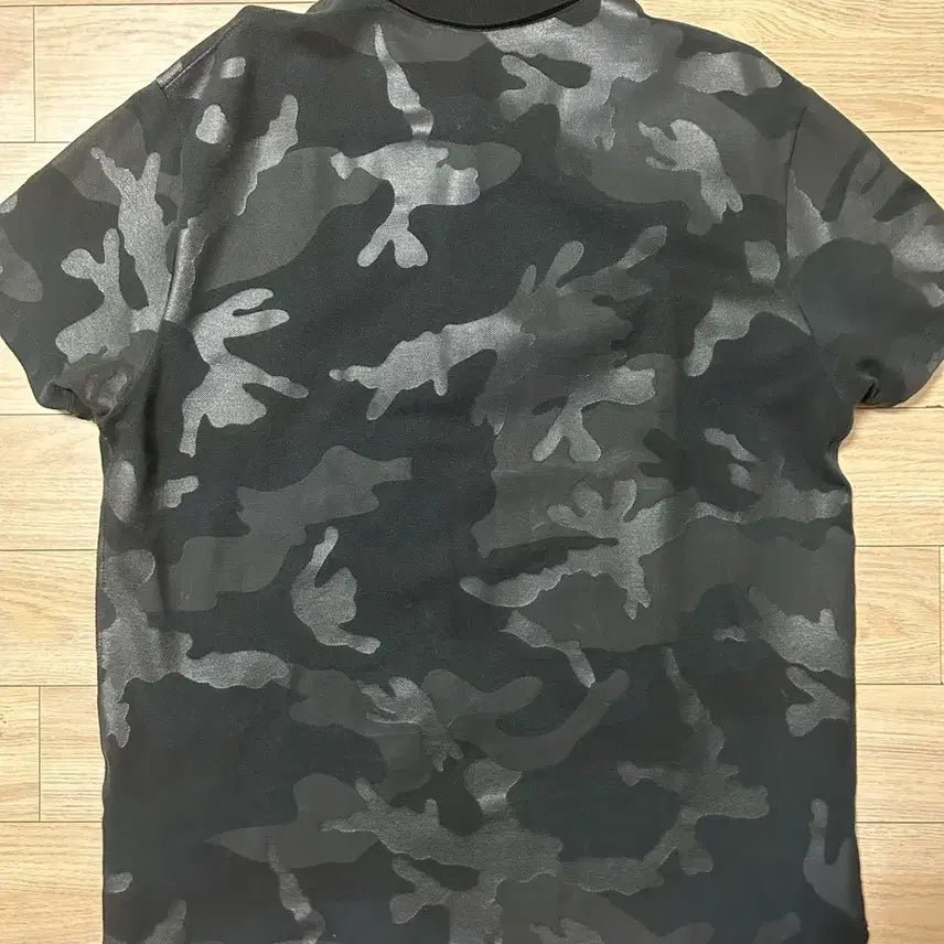 [BUNJANG] Valentino Black Camo Polo Shirt / 발렌티노 블랙 카모 카라티 made in itlay