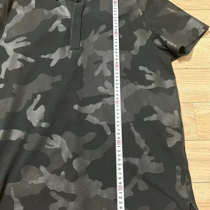 [BUNJANG] Valentino Black Camo Polo Shirt / 발렌티노 블랙 카모 카라티 made in itlay