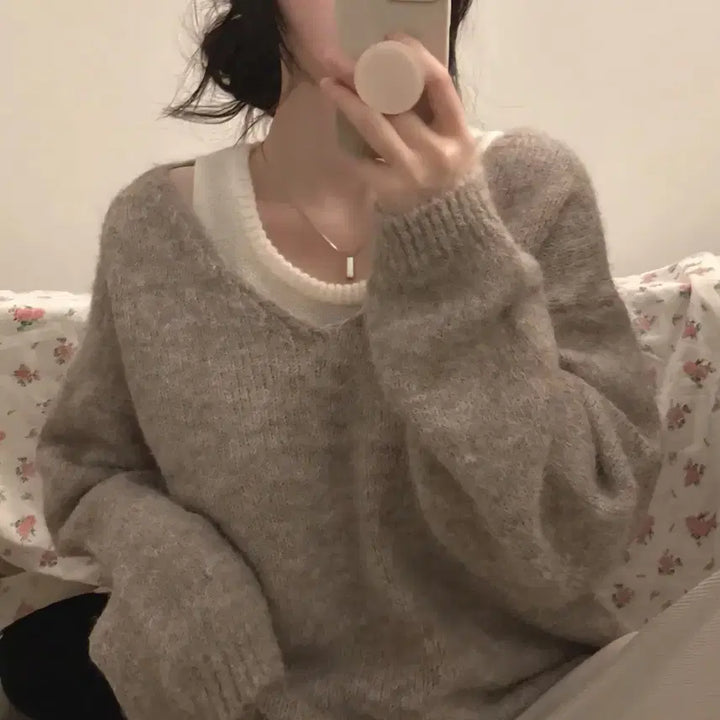 [BUNJANG] One Shoulder V-neck Loose Fit Knit Tank Top Set Beige / 원오프숄더 브이넥 루즈핏 니트 나시 세트 베이지