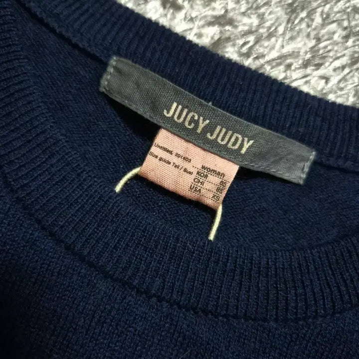 [BUNJANG] Juicy Judy Navy Knit Sweater / 쥬시쥬디네이비니트