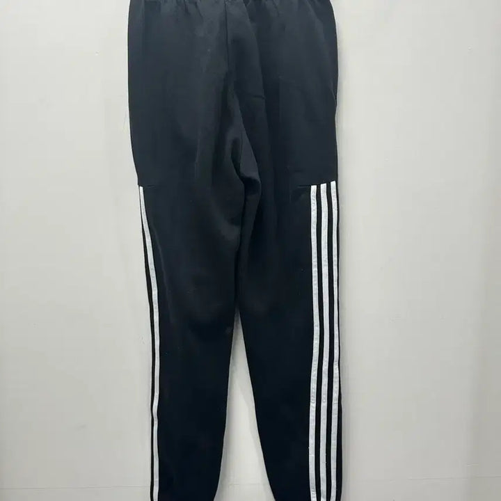 [BUNJANG] Adidas Arabian Vintage Training Pants Black (Size S) / [만원 아라비아빈티지]아디다스 삼선 트레이닝 바지 블랙 S