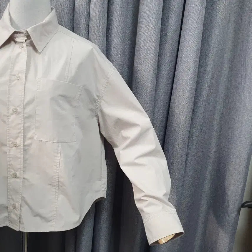 [BUNJANG] Pinkgiun Classic Shirt / 핑크기운 클래식셔츠