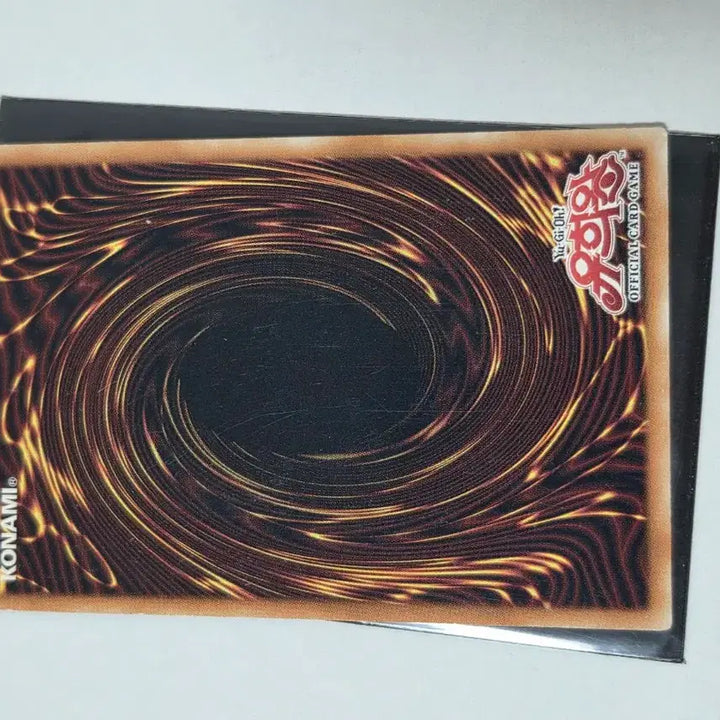 [BUNJANG] Yu-Gi-Oh! Elemental HERO Captain Gold Ultra Rare Card / 유희왕 엘리멘틀 히어로 캡틴 골드 퍼에 울레