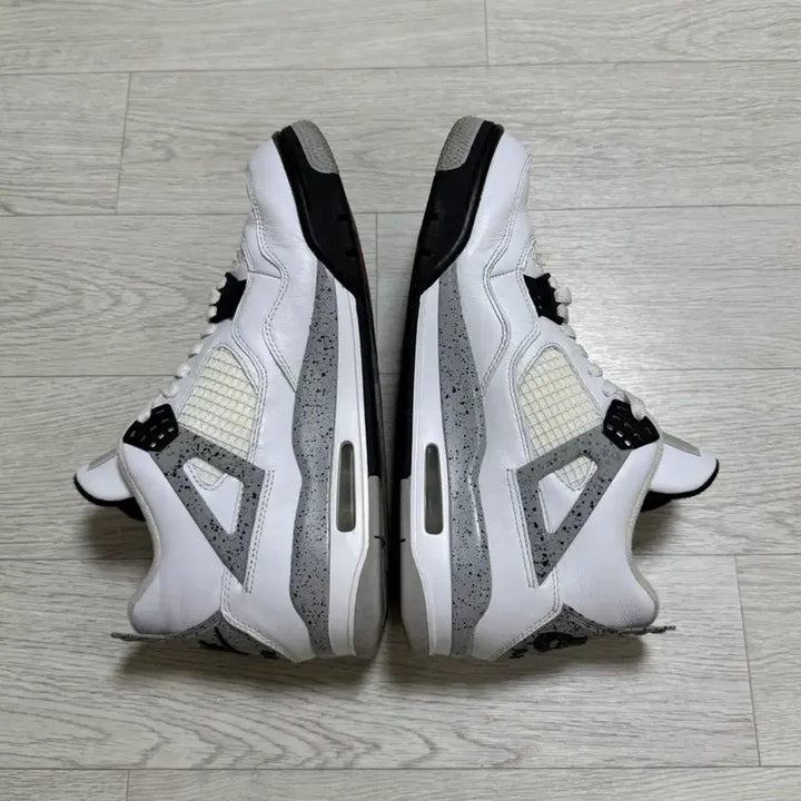 [BUNJANG] Nike Jordan 4 OG White Cement 2016 Sneakers / 조던 4 OG 화이트 시멘트 2016 275