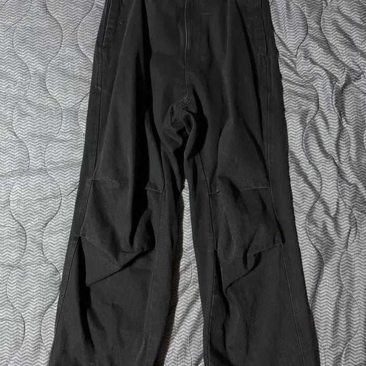 [SOLD OUT] 헤칭룸 스노우팬츠 더스티블랙 3사이즈