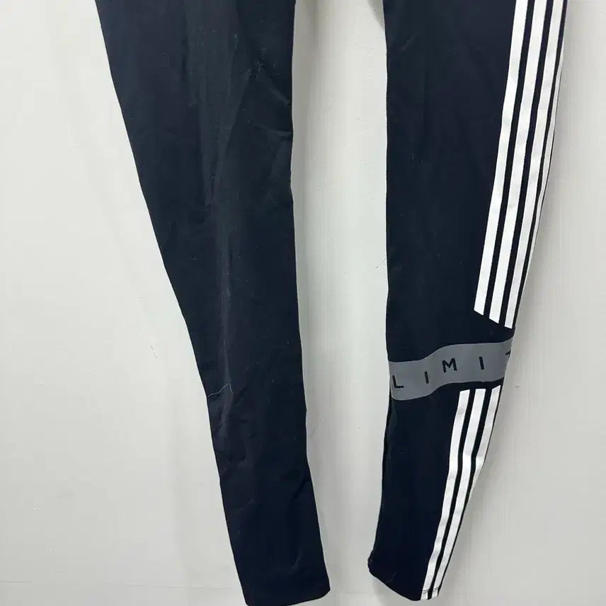 [BUNJANG] Arabia Vintage Spider Black Leggings (Women&