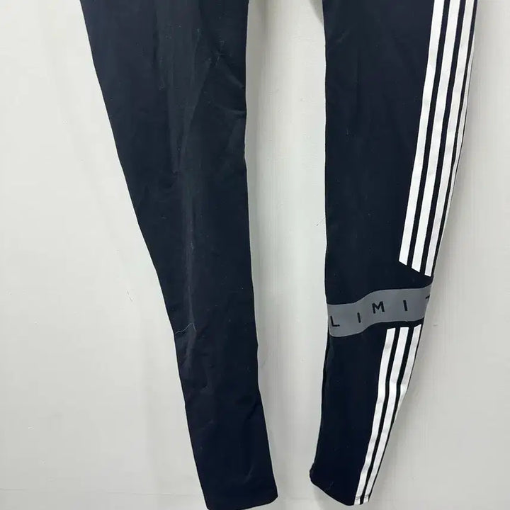 [BUNJANG] Arabia Vintage Spider Black Leggings (Women&