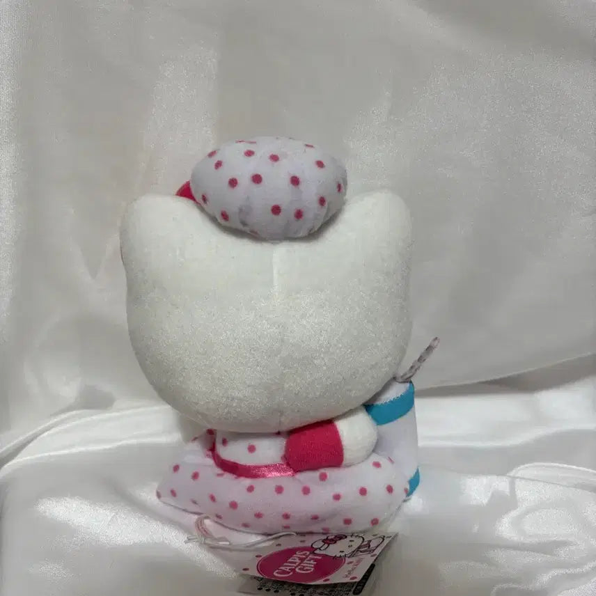 [BUNJANG] Sanrio Calpis Collaboration Hello Kitty Doll / 고전 산리오 칼피스 콜라보 키티인형 핑크