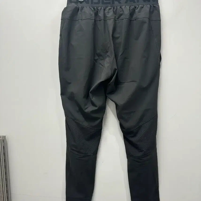 [BUNJANG] [만원 아라비아빈티지]언더아머 블랙 트레이닝 바지 M / [만원 아라비아빈티지]언더아머 블랙 트레이닝 바지 M