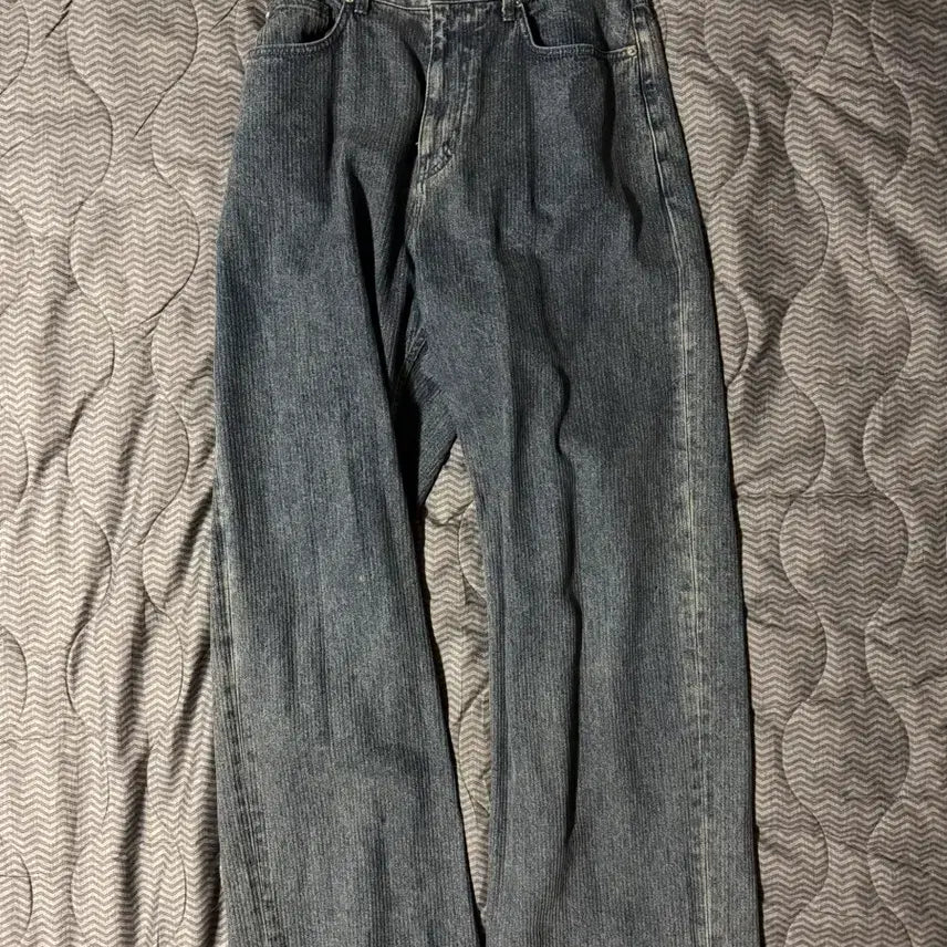 [BUNJANG] Vellie True Wide Wale Indigo Jeans / 벨리에 트루와이드 웨일인디고