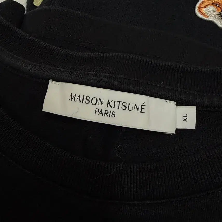 [BUNJANG] Maison Kitsune T-shirts &amp; Sweatshirt Bundle Set / 일괄4장) 정품 메종키츠네 반소매 3개 맨투맨 1개