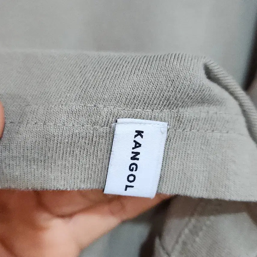 [BUNJANG] [KANGOL] 남성 캉골 베이지 카키 롱슬리브 L / [KANGOL] 남성 캉골 베이지 카키 롱슬리브 L