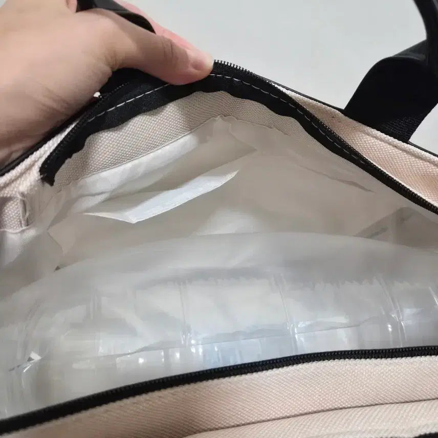 [BUNJANG] Sanrio Hello Kitty Canvas Tote Bag / 산리오 정품 헬로키티 캔버스백 토트백 아이보리 가방